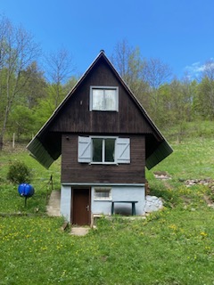 Drevená chatka